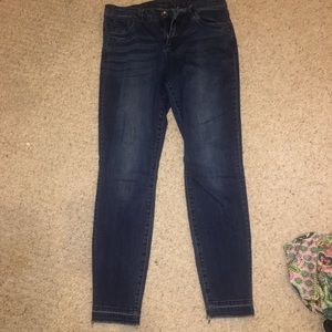 Kut raw hem ankle skinny jean